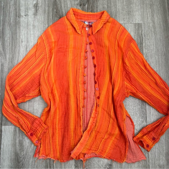 Urban Outfitters Slouchy Bright Orange and Pink Button Up Collared Shirt Size S - Picture 4 of 7